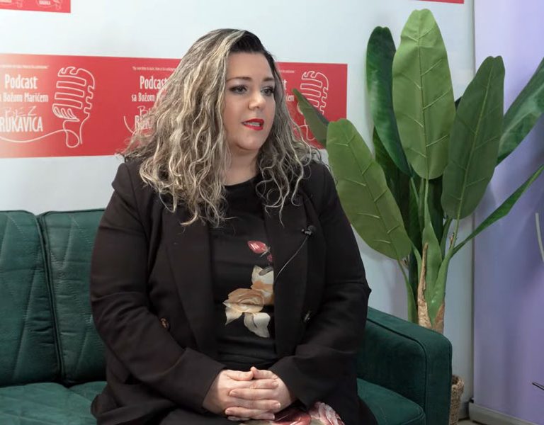 RASKRINKAVANJE: Dijana Ješić – Stanivuković je postao SLUGA REŽIMA! Milionska pljačka grada uživo!